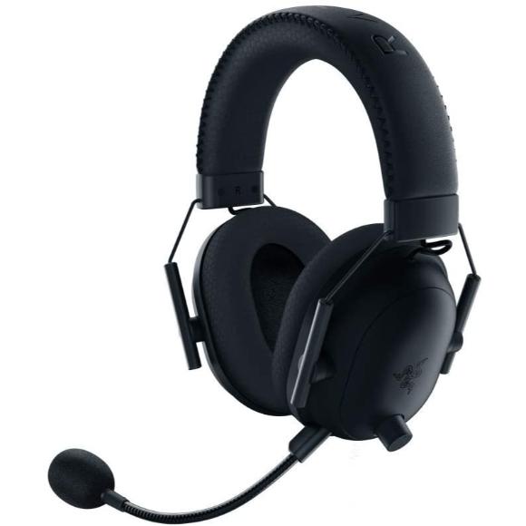 Close-up of a stylish headphone set with soft ear pads, designed for comfort and high-quality sound experience.